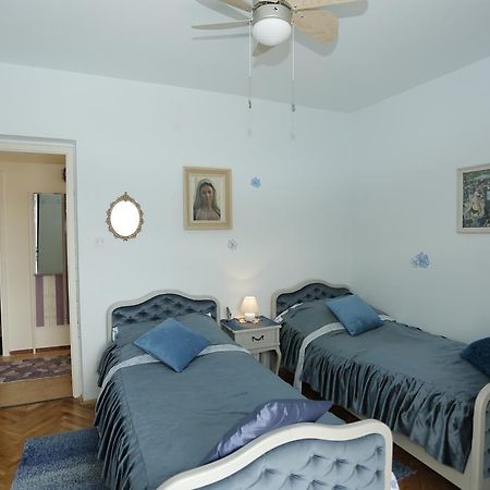Apartment Magnolia Supetar Ruang foto