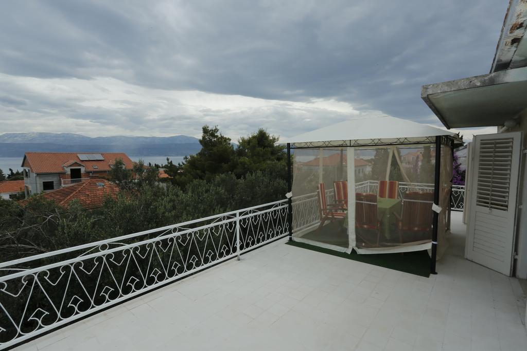 Apartment Magnolia Supetar Ruang foto